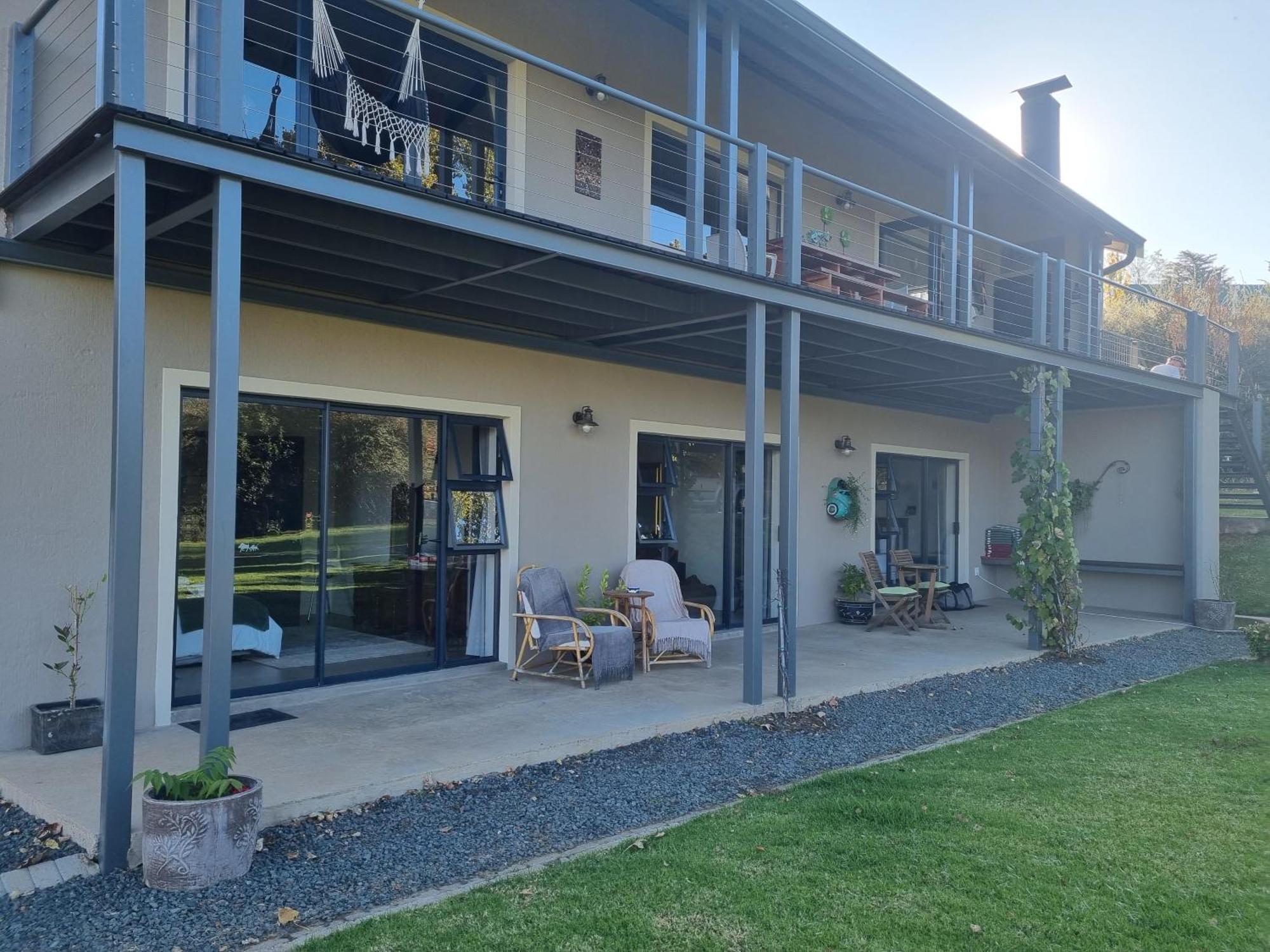 Rhino Retreat * Clarens
